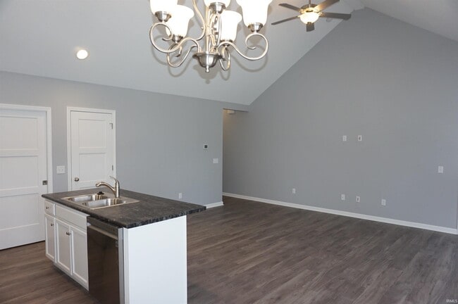 Photo - 6227 Becker Dr