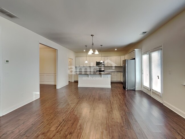 Photo - 1337 Weatherbrook Cir