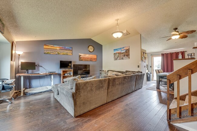 Photo - 3 bed, 2 bath Tri-Level in Brown Farm Subdivision