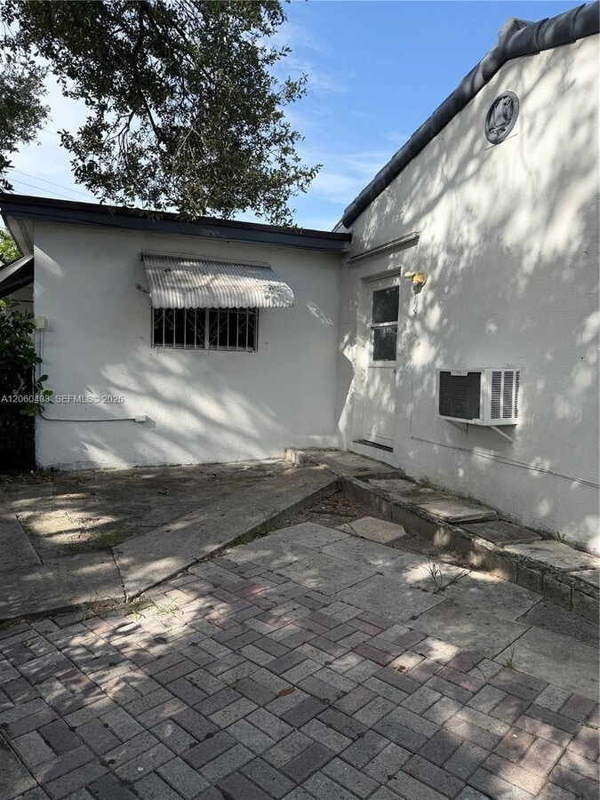 Photo - 6137 SW 20th Ct Unit A