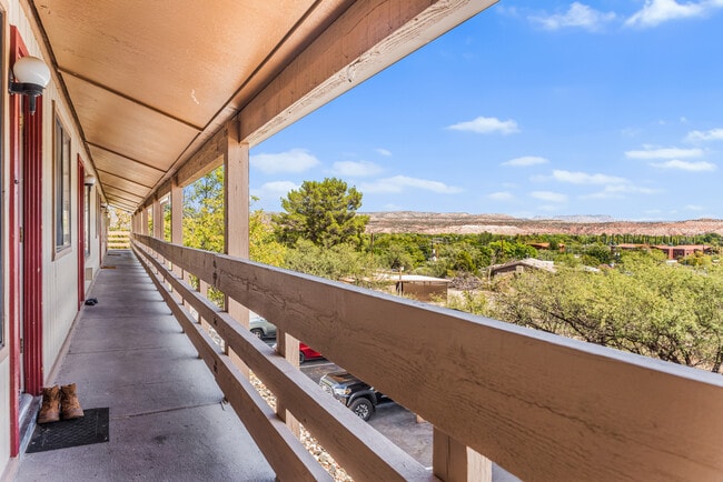 Mountain View Villa Apartments
