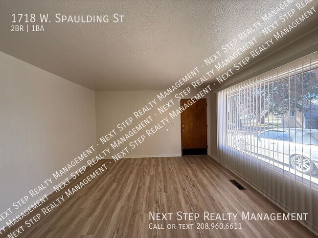 Photo - 1718 W Spaulding St