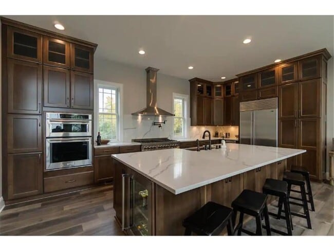 Photo - 373 Acacia Way