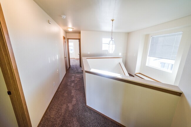 Photo - 2106 Yellowstone St Unit B