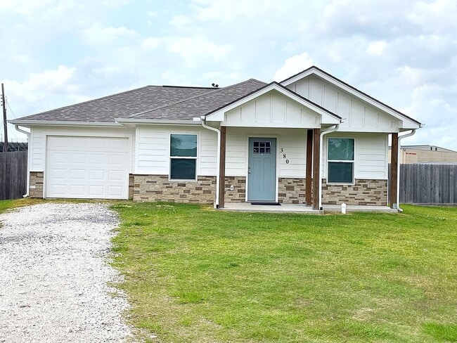 Photo - 380 Bower Rd