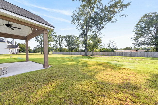 Photo - 63 Lee Rd 2234