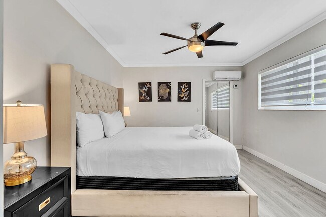 10004 E Bay Harbor Dr Unit SI ID1527177P