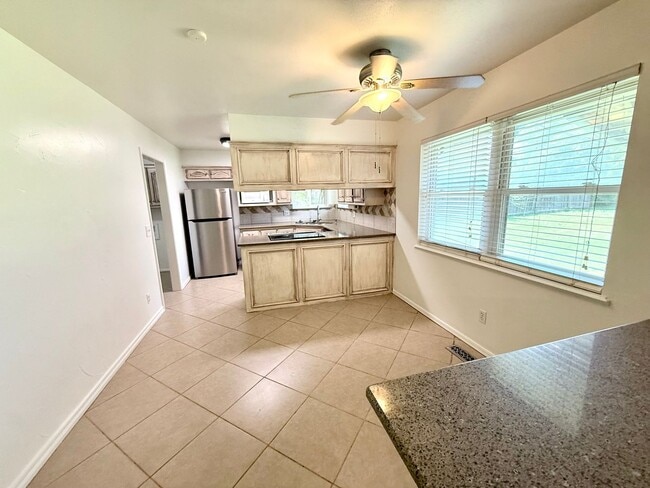 Photo - 3724 NW 64th St