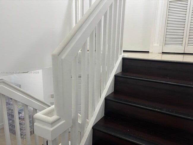 Photo - 11411 NW 60th St