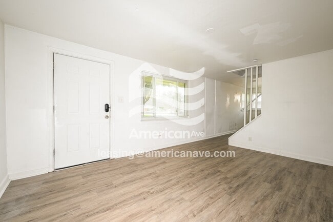 Photo - 125 Wilson Dr