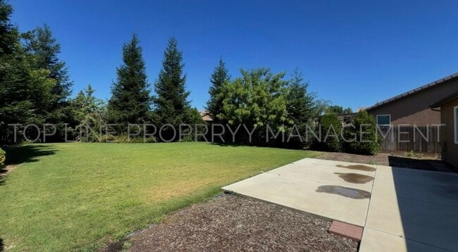 Photo - Beautiful Home for Rent in Visalia!