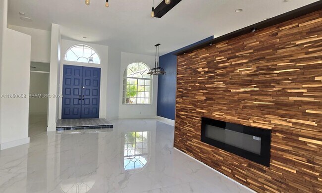 Photo - 1506 Lantana Ct