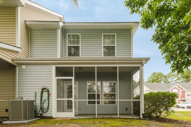 Photo - 1698 Low Country Pl