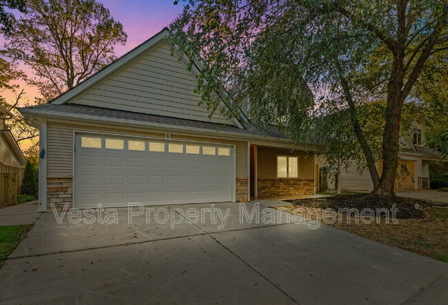 Building Photo - 43 Beekeeper Trail Rental