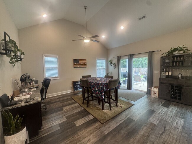 280 Bluebriar Trace