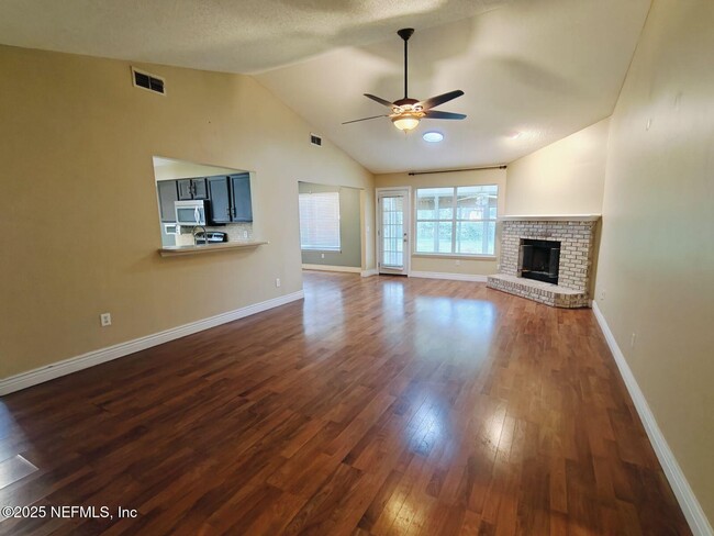Photo - 1845 Weston Cir