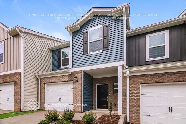 Photo - 819 Holiday Pk Ln