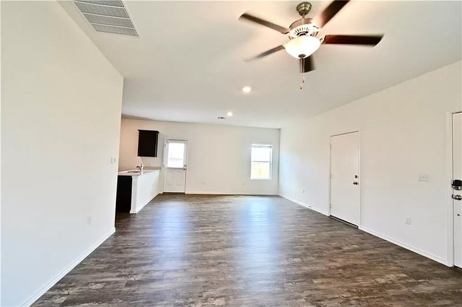 Photo - 7511 Ivy Trellis Trail