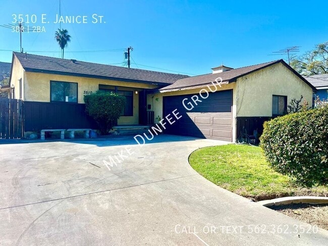 Building Photo - 3510 E Janice St