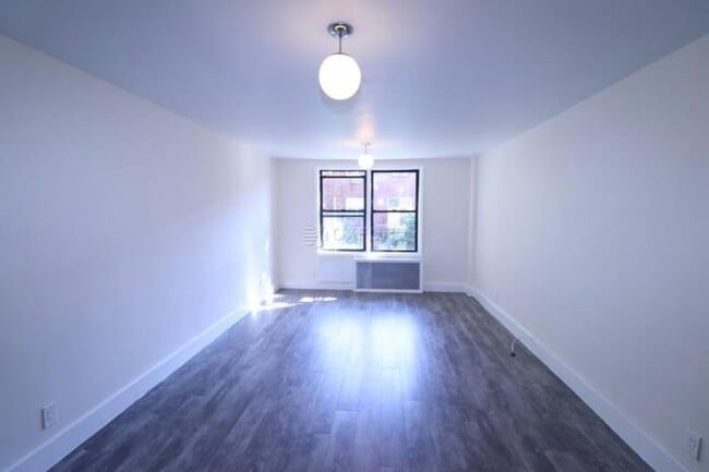 0 bedroom in ELMHURST NY 11373 - 0 bedroom in ELMHURST NY 11373 Condominio Unidad 1E