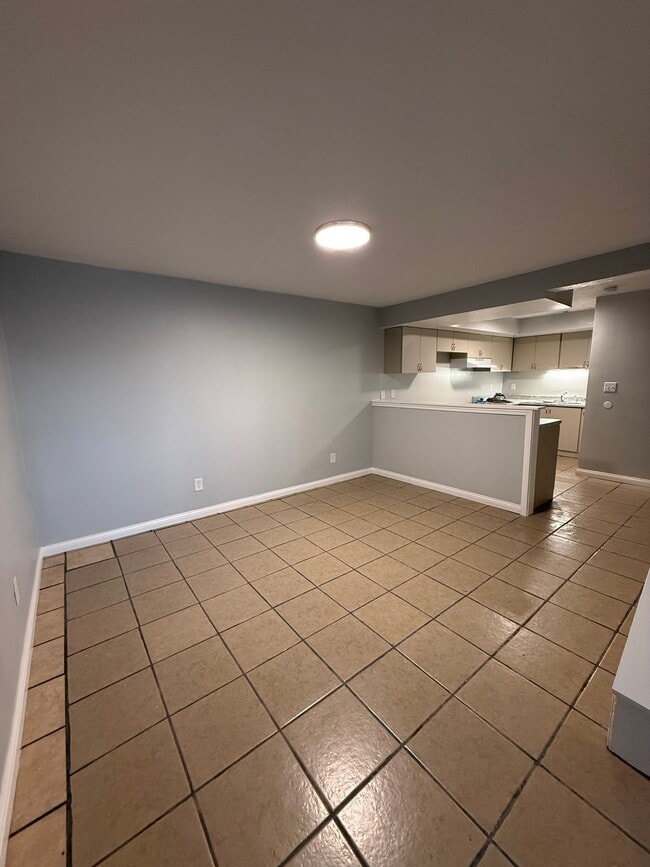 Building Photo - 516 Pearl St