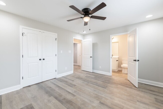 Photo - Maryville 37804 - Beautiful Maryville City home for rent! 4 bedroom, 2 bath home - Call Jeremy Lo...