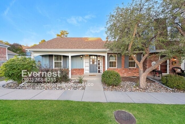 2-Bedroom Home with Modern Amenities and C... - 2-Bedroom Home with Modern Amenities and C...