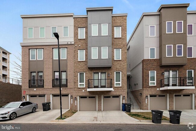 Building Photo - 15592 Grade Line Pl Rental