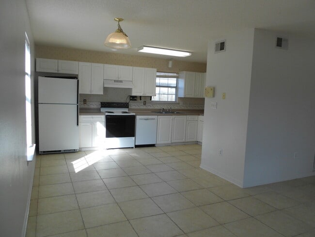 Photo - 1130 Jeni Mae Ct