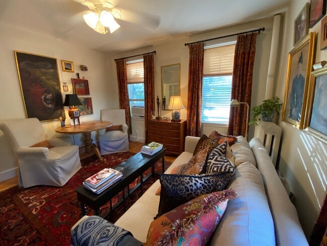 Photo - 9 Ellery St Unit 35