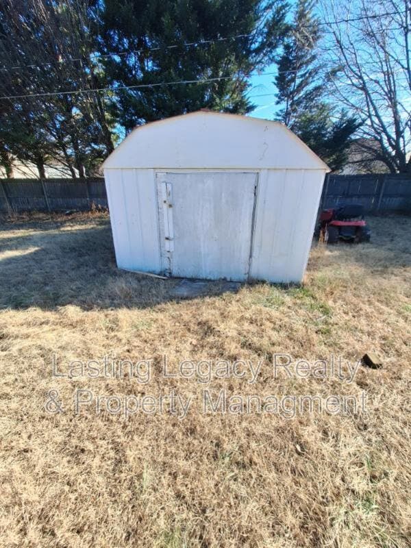 Photo - 4221 Glenn Hi Rd