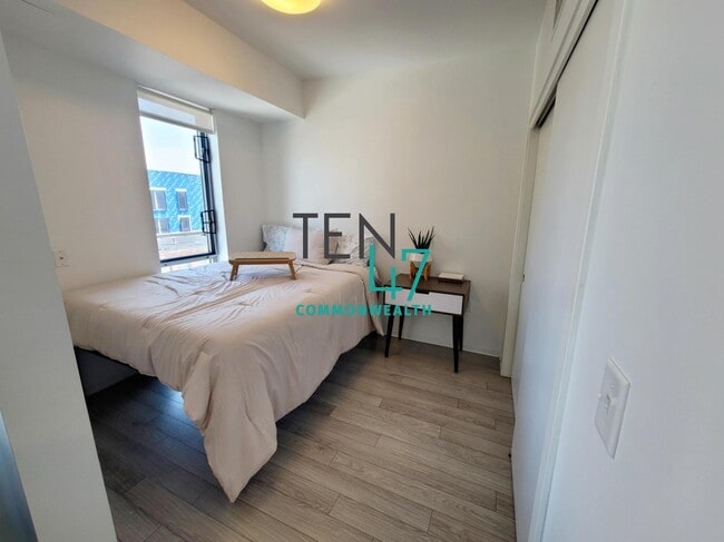 Photo - 1047 Commonwealth Ave Unit S6