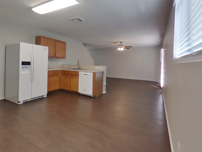 Photo - 7734 Galleon Field Ln