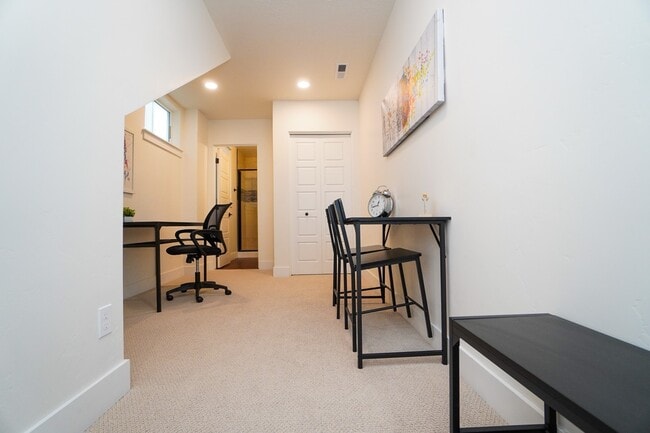 Photo - 479 E Violets Cv Ln