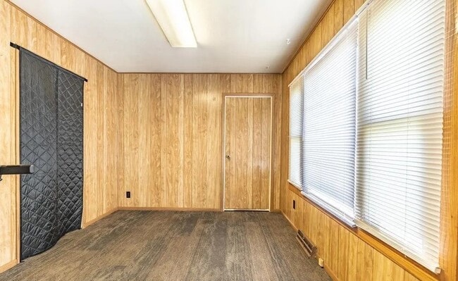 Building Photo - 164 N 9th St Unit 164 N. 9th Apt 2