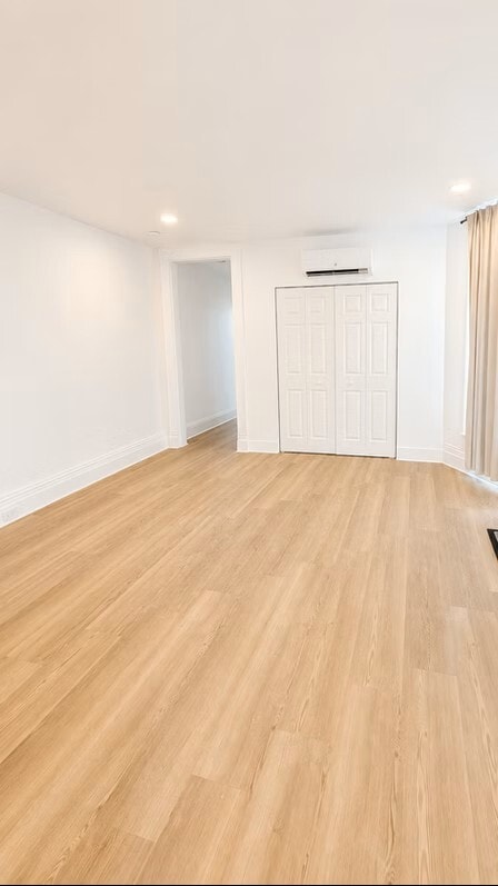 Photo - 126 W College St Unit 8