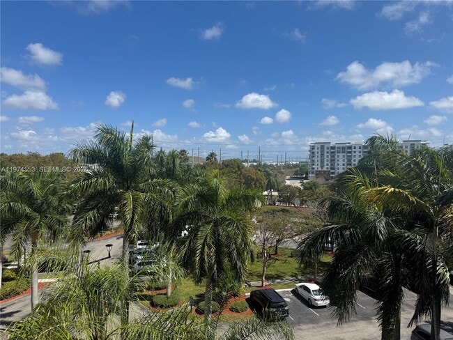Photo - 10720 NW 66th St Unit 504