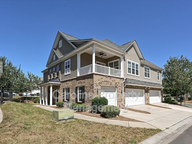 Building Photo - 14604 Monferrato Way