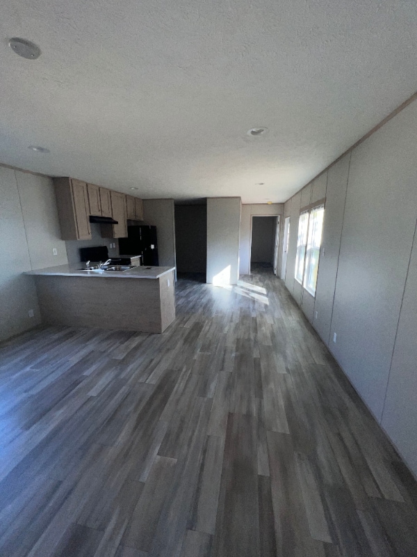 101 Ash St