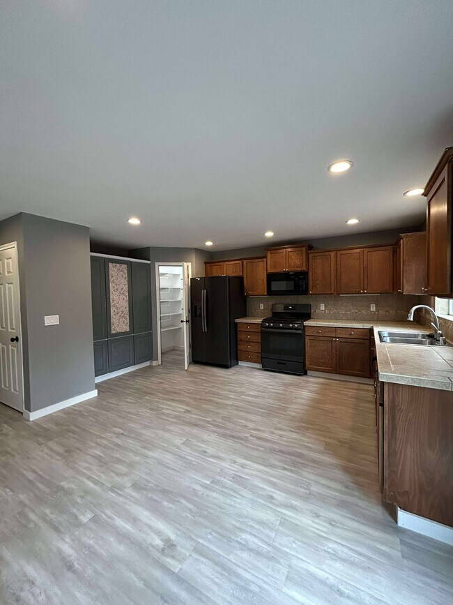 Photo - 15839 Yelm Terra Way SE