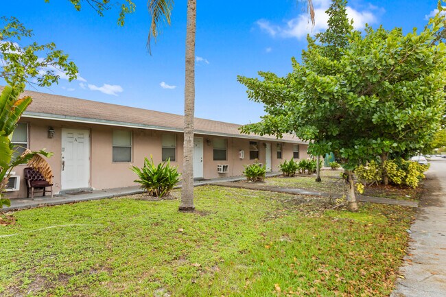 Photo - 804 NW 2nd Ave