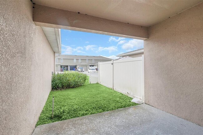 Photo - 4813 Apple Blossom Ln