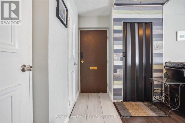 Photo - 2035 South Millway