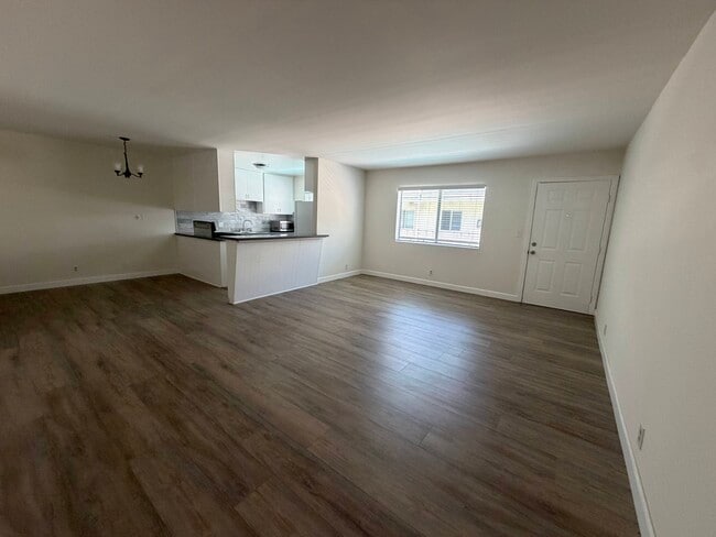 Photo - 4358 Mammoth Ave Unidad 10