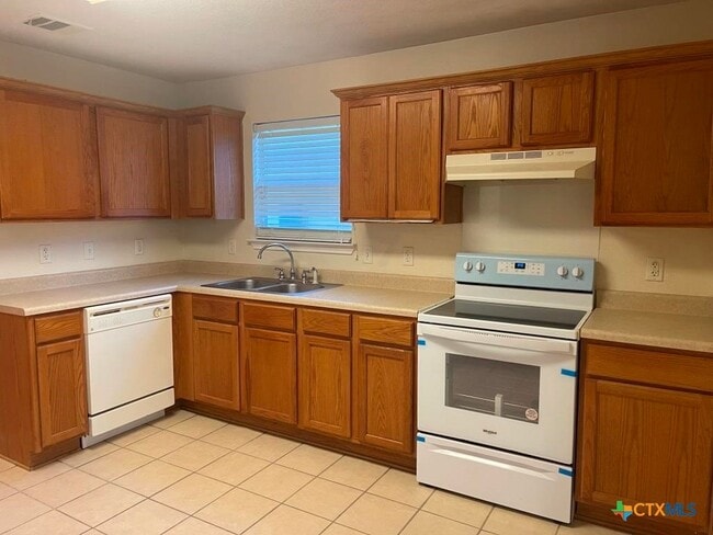 Photo - 4908 Donegal Bay Ct