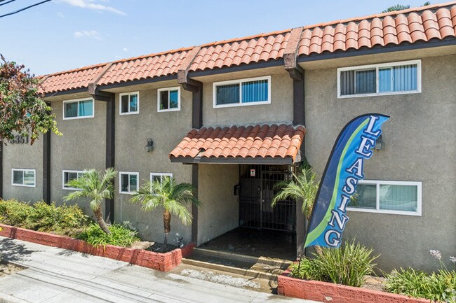 Marine Bay Apartments