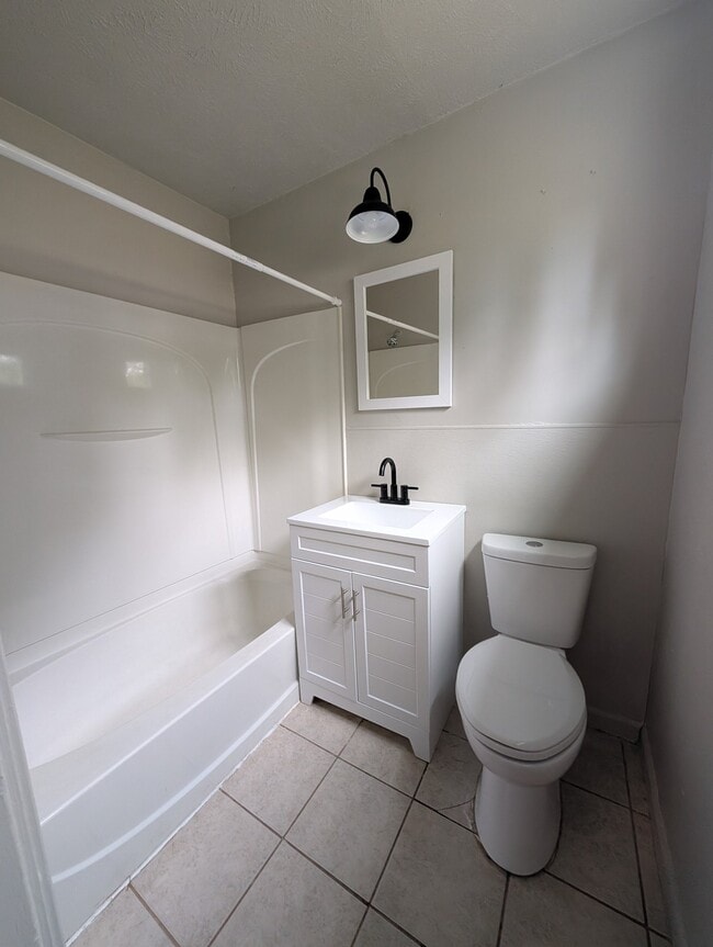 Photo - 622 N 12th St Unit 1