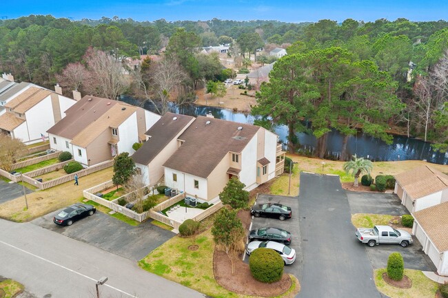 Photo - 4088 Fairway Lakes Dr