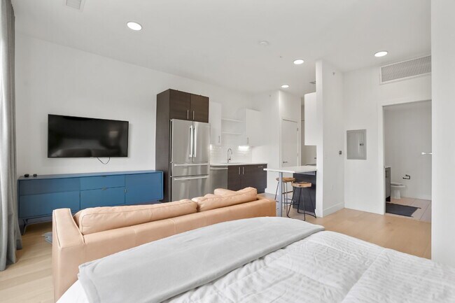 Photo - Beautifully Furnished Studio Condo in the Heart of Denver Unit RB305