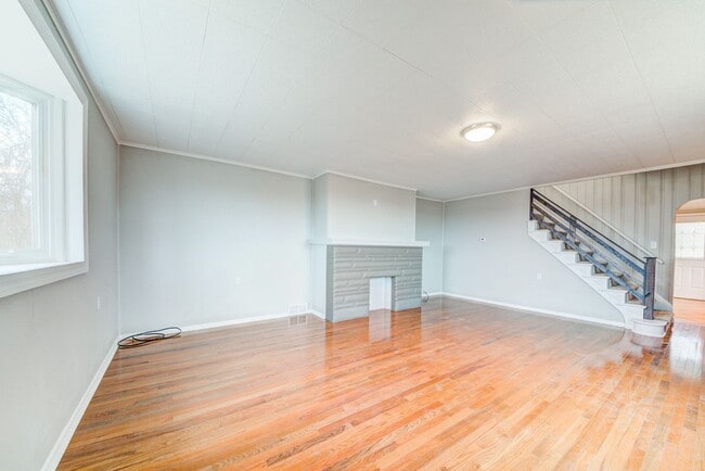 Photo - AVAILABLE JUNE 2026 -  4 Bedroom Full Renovation w/ Stunning Hilltop View & Central AC!